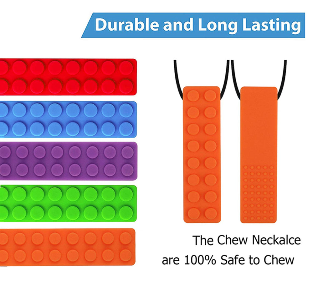 Seeway kids wearing chew necklace demonstrates everyday comfort and discreet use.