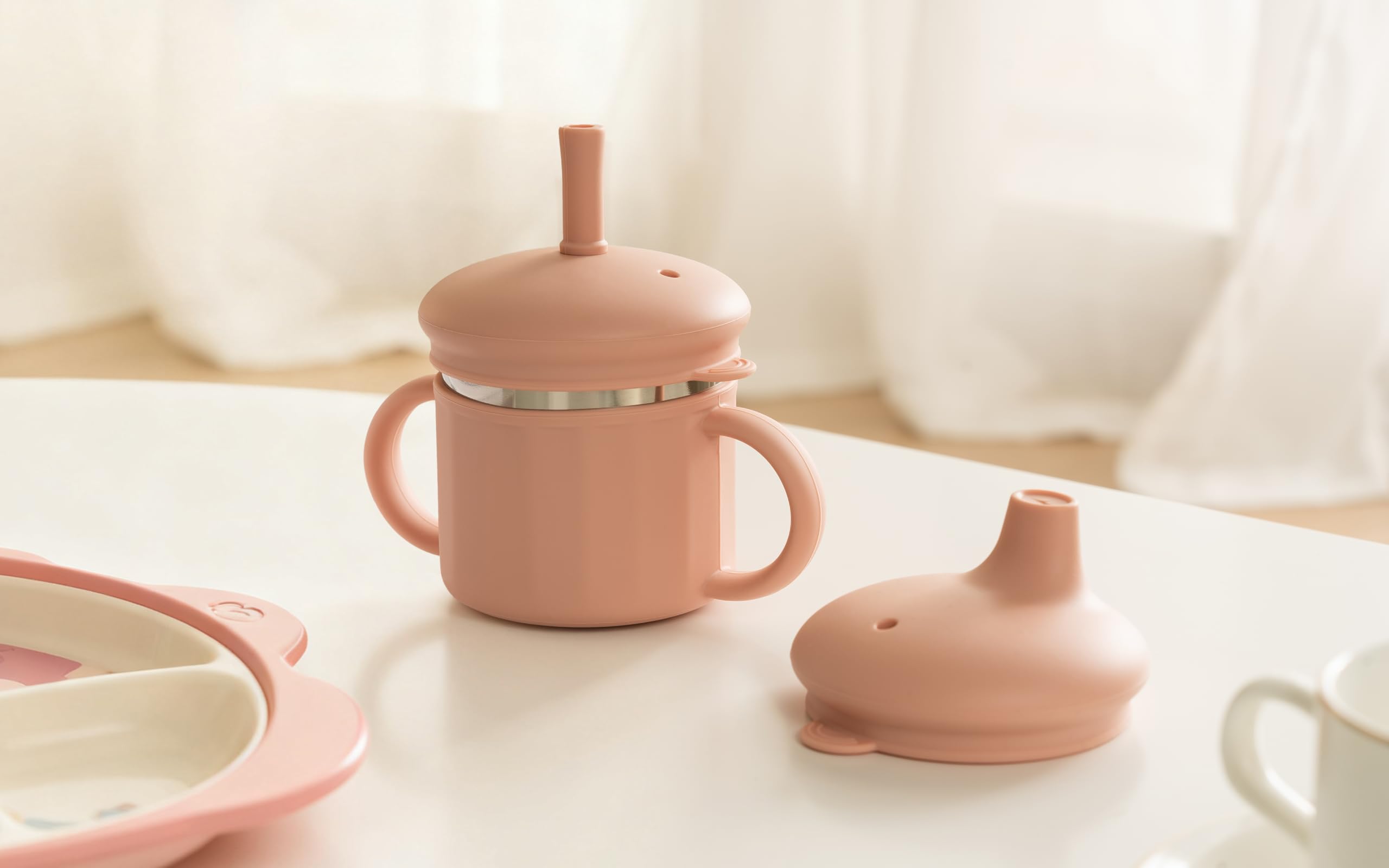 SELECTSHEN 3-stage transition cup supports moving from bottles to cups.