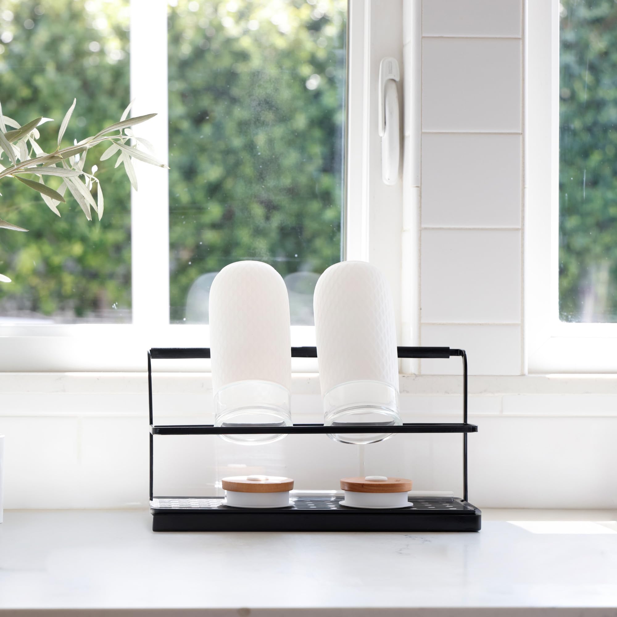 Selegna compact kitchen rack fits small countertops and shelves.