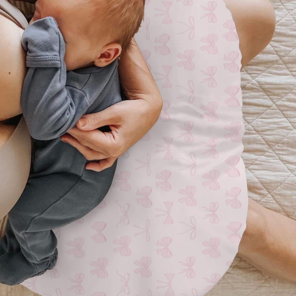 Selgkds soft silky polyester fabric feels gentle on baby's skin during feeds