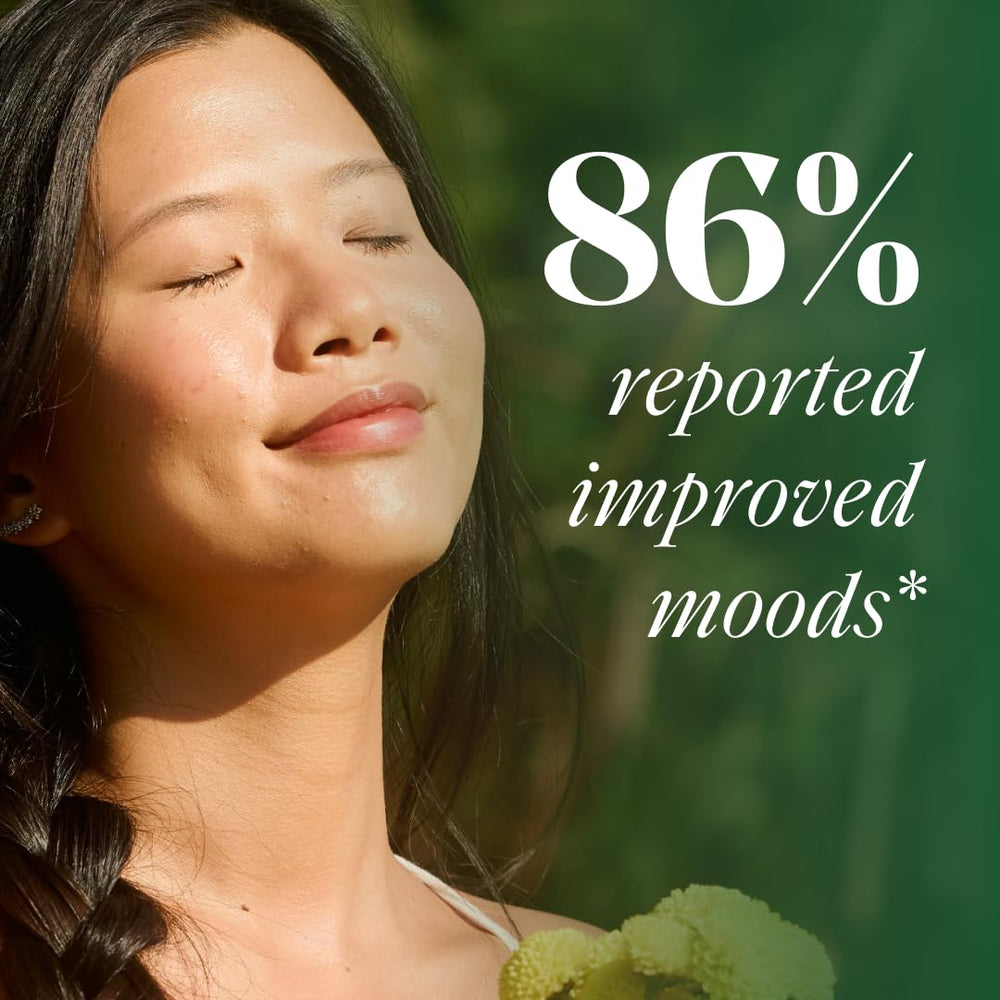 Semaine Hormone Balance zinc ingredient showcase suggesting skin-friendly benefits