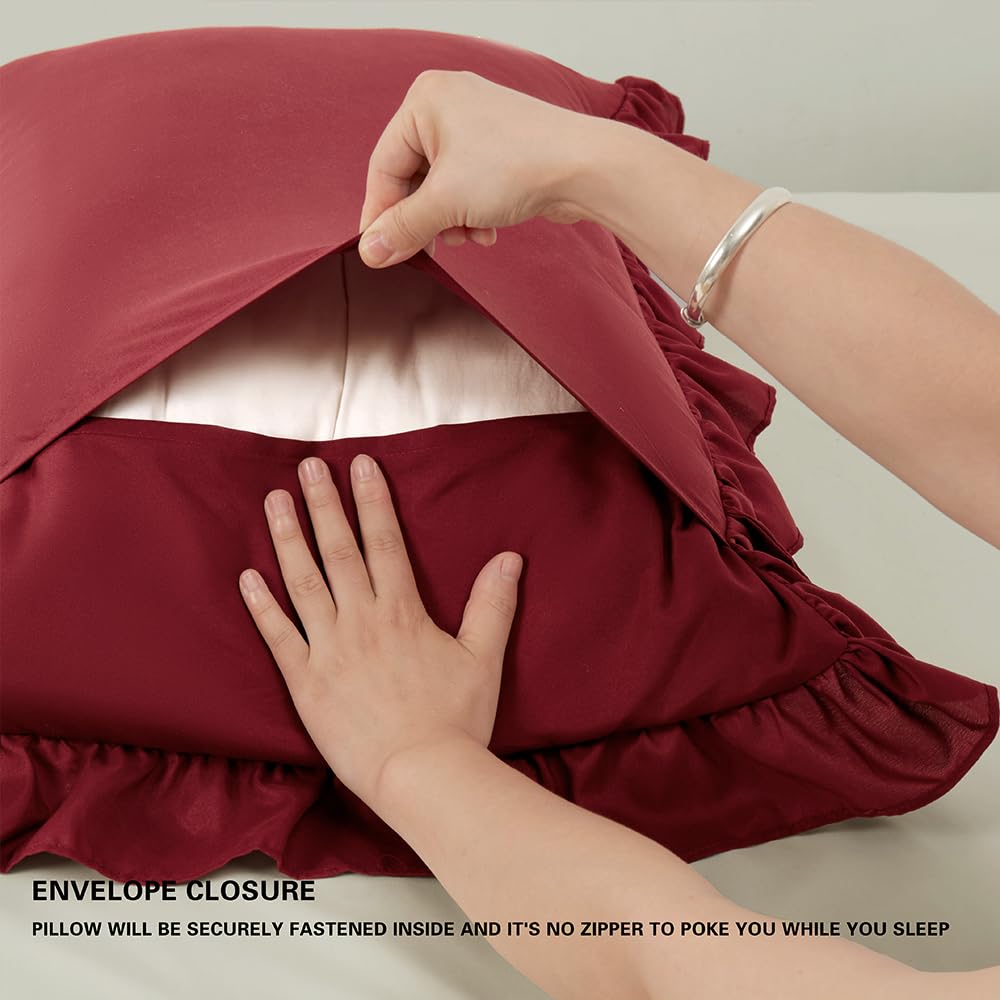 Sewdudely 1800 thread microfiber fabric feels ultra soft against skin.