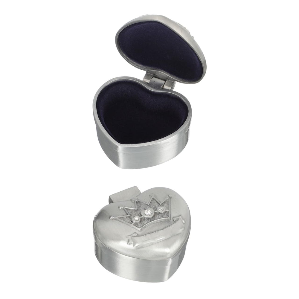 SHOWERORO Love Crown Box with tooth demonstrates secure storage for baby memories.
