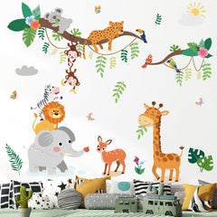 SHUCHING giraffe on branch wall decal—bright focal point for kids bedroom.