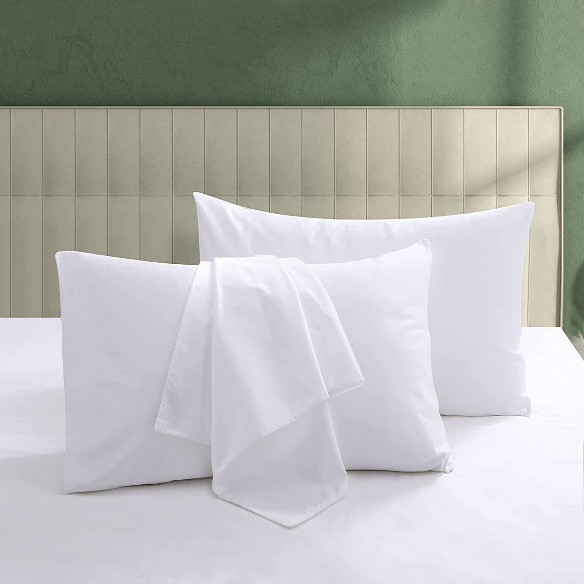 Shunjie.Home toddler pillowcase with zippered protection for 13x18 pillows, keeps inserts secure.
