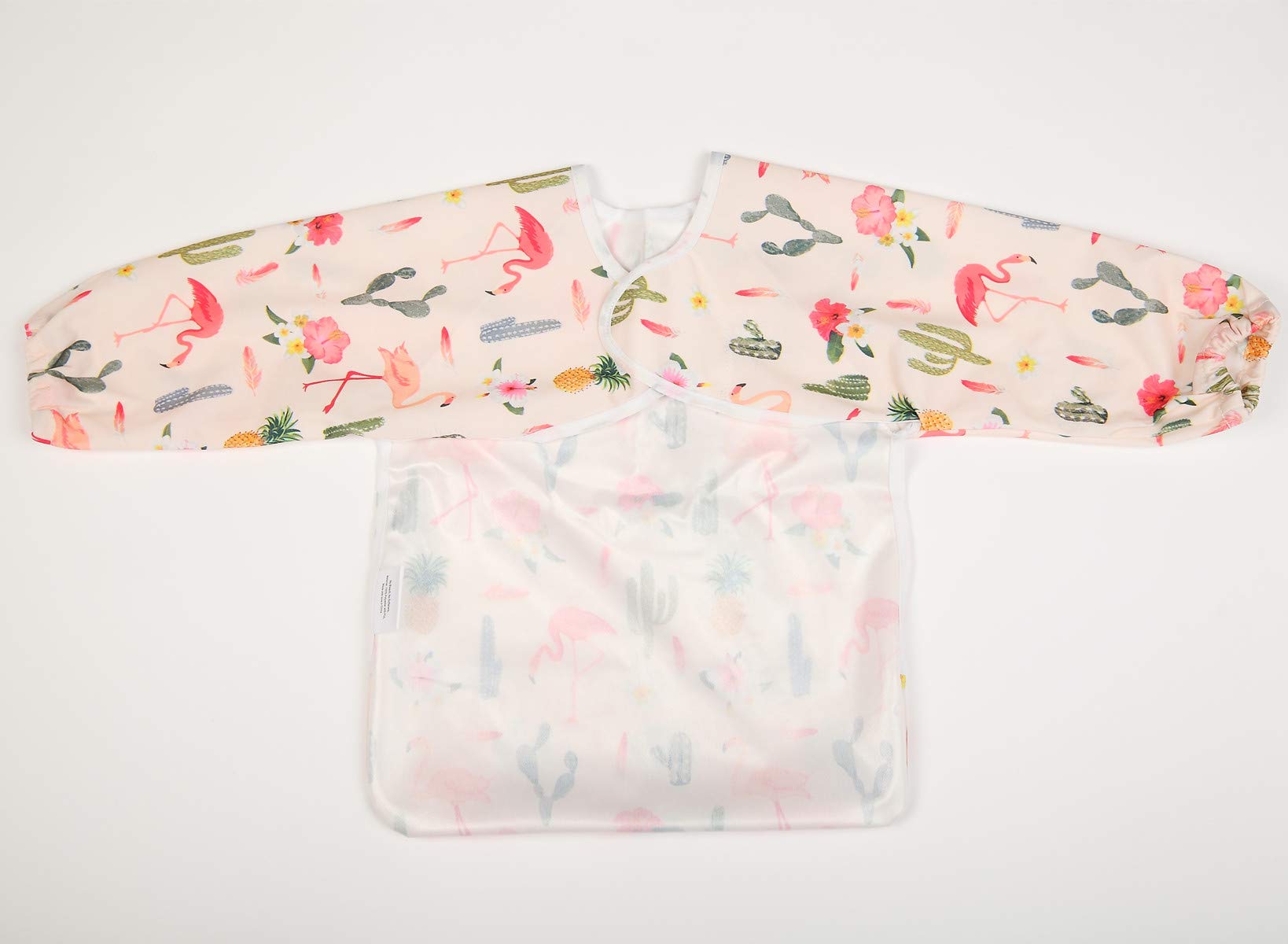 Sigzagor adjustable closure secures a comfortable fit for busy toddlers.