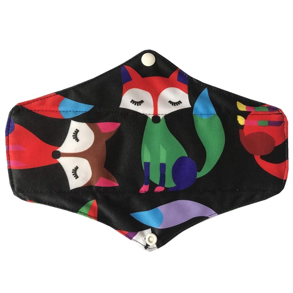 Sigzagor MUMBABY pad in use under underwear showing length and coverage.