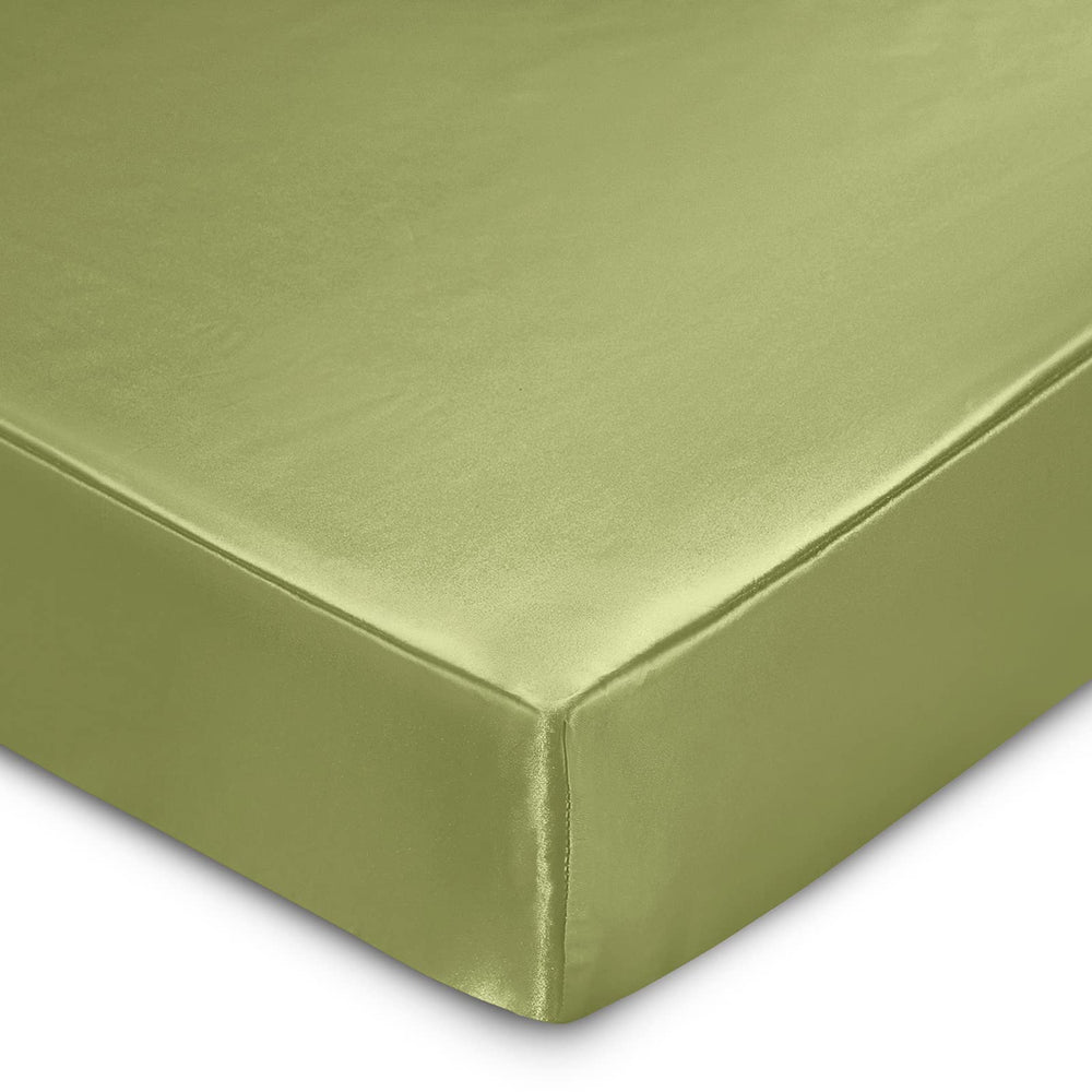 SiinvdaBZX satin crib sheet elastic-band closeup showing secure fit for safe sleeping.