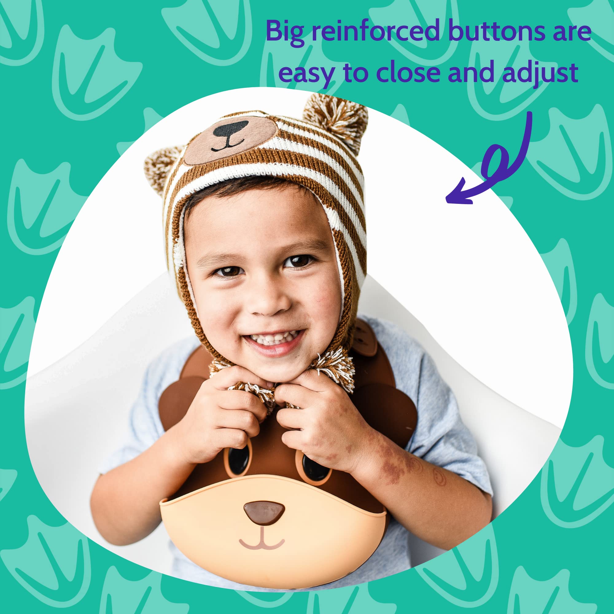 Silly Goose Baby Bear bib shows wide food catcher pocket to keep clothes clean.