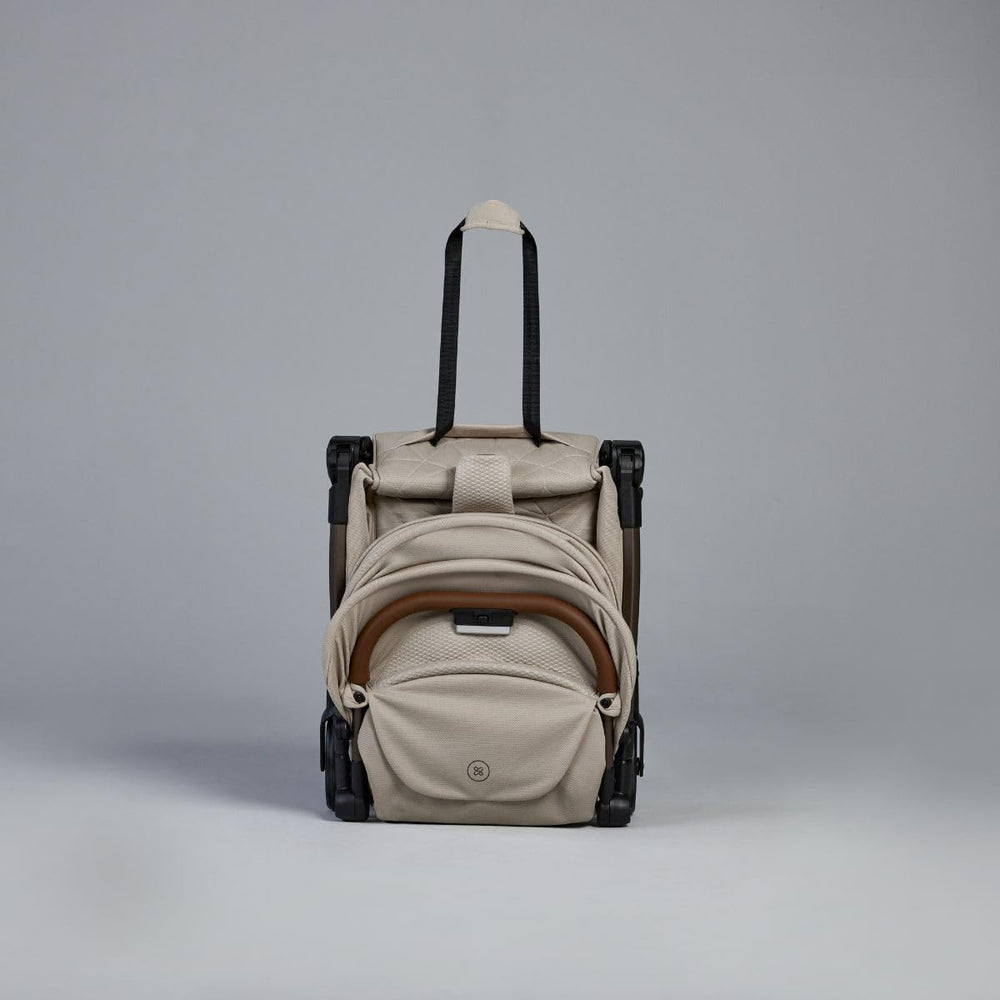 Silver Cross Clic UPF50+ canopy protects from sun during outings.