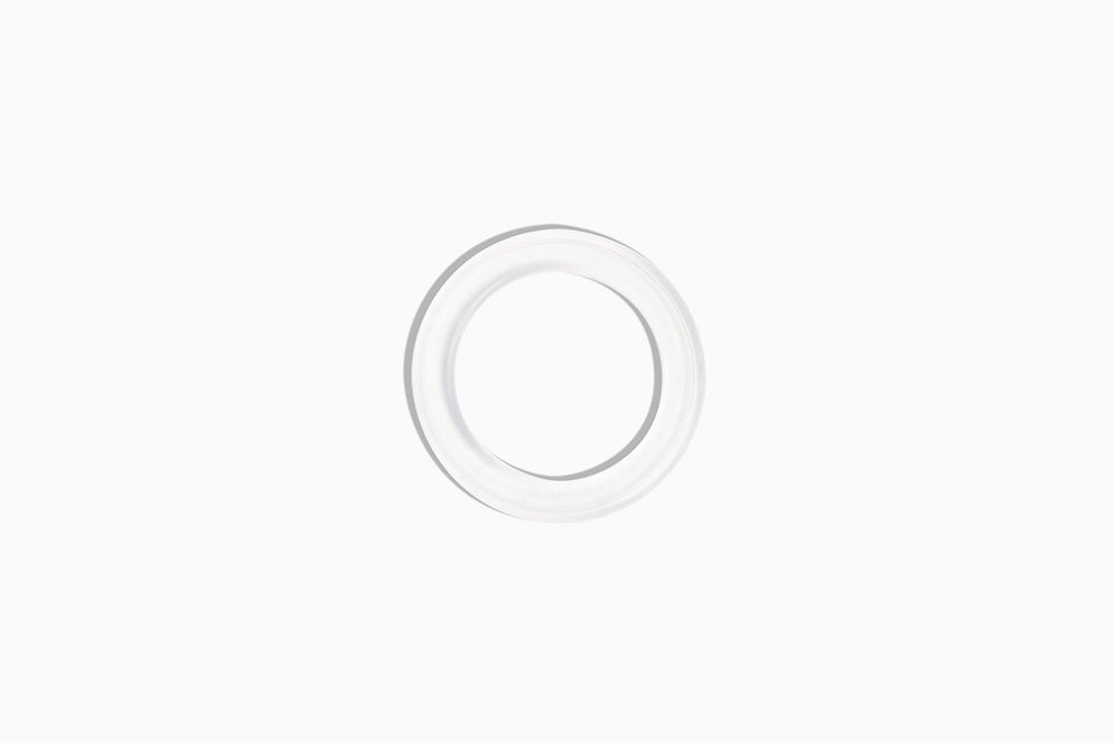 Silverette O-Feel ring with nursing cup set ready for travel.