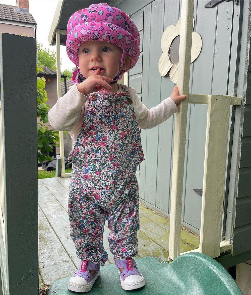 Simply Kids helmet designed for ages 6-36 months with adjustable fit.