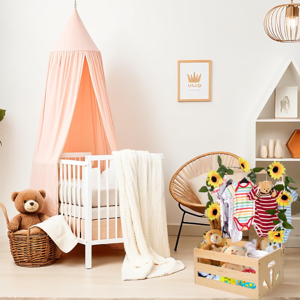 Singring welcome gift box for new parents doubles as keepsake storage.