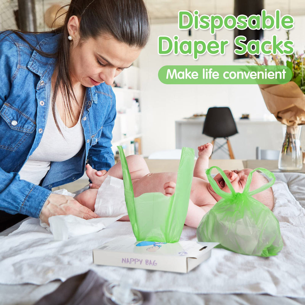 Sinmoe travel-friendly diaper bags enable convenient outings and disposal.