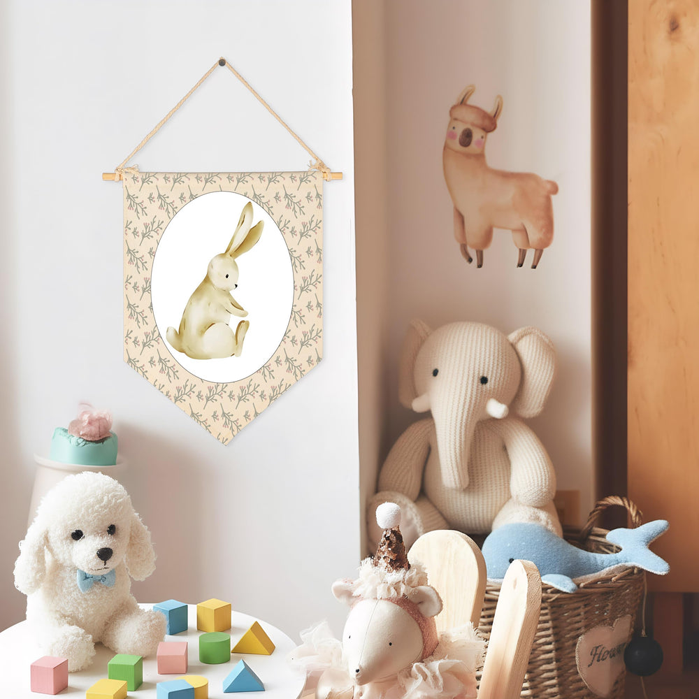 Sioial wall decor for baby room creates inviting space for daily routines.