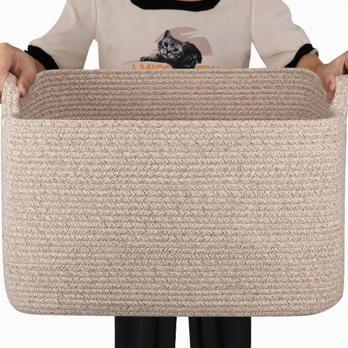 SIXDOVE 65L storage basket full view demonstrates large capacity for blankets and toys