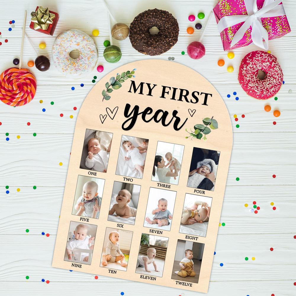 SIXEIGHT baby shower gift idea promotes lasting keepsakes with milestone photos.