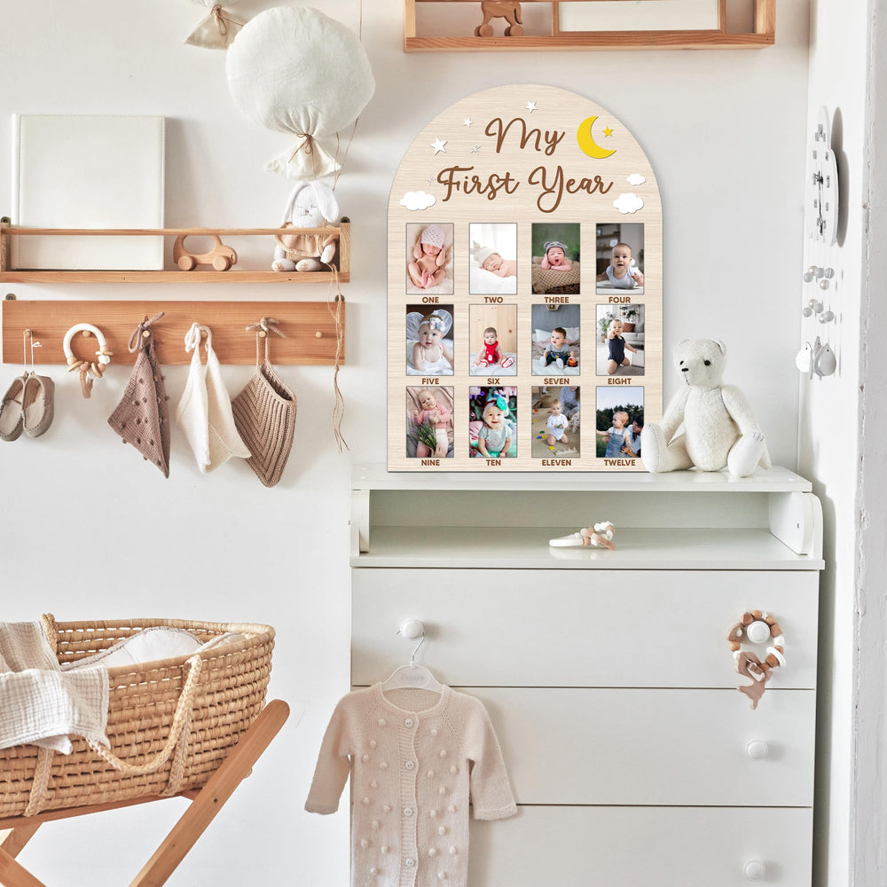 SixEight wall-mounted frame with rope and hooks for simple display