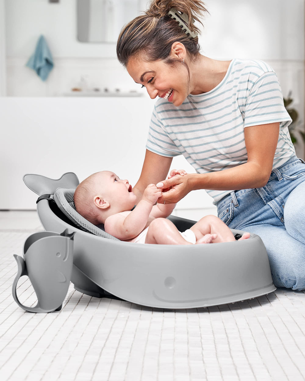 Skip Hop Moby rinser is dishwasher-safe for easy cleaning