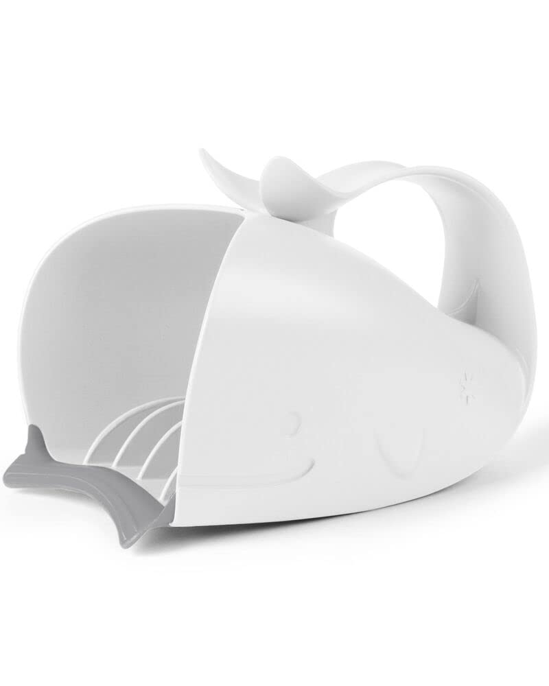 Skip Hop MOBY one-handed pouring enables bath time with the other arm free.