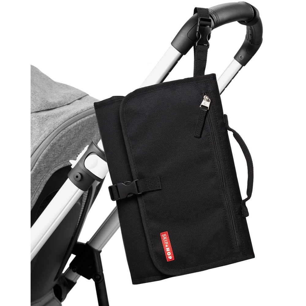 Stroller clip lets you attach the Pronto for quick access