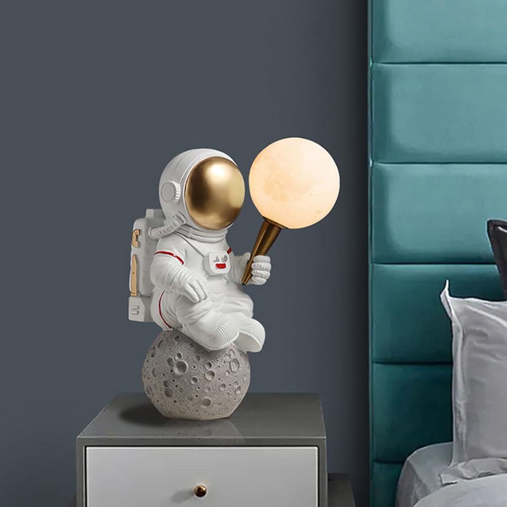 Skyblaze Included G9 bulb demonstrates energy saving design