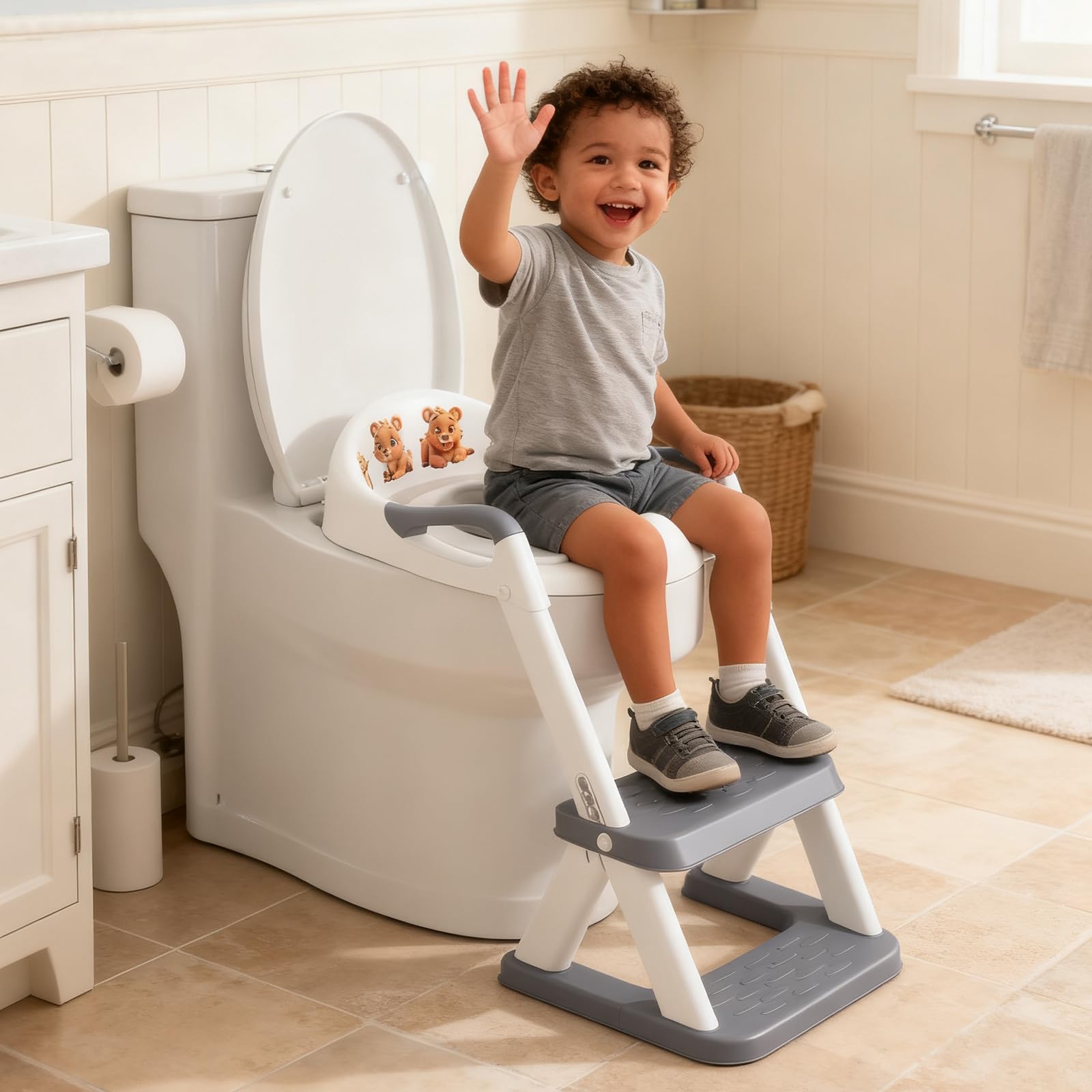 SKYROKU 8868 potty seat side view shows compact design for tiny bathrooms.