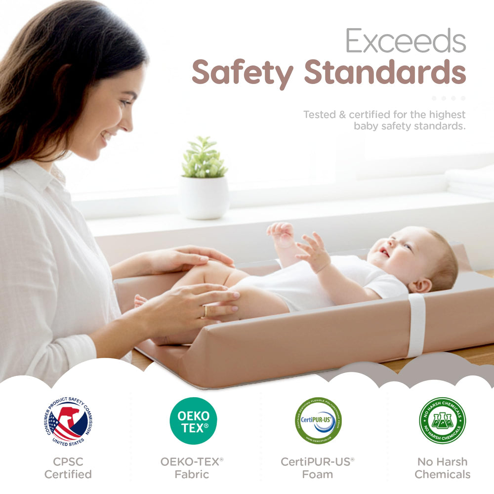 Sleepah anti-roll sides and secure belt keep baby snug and safe.