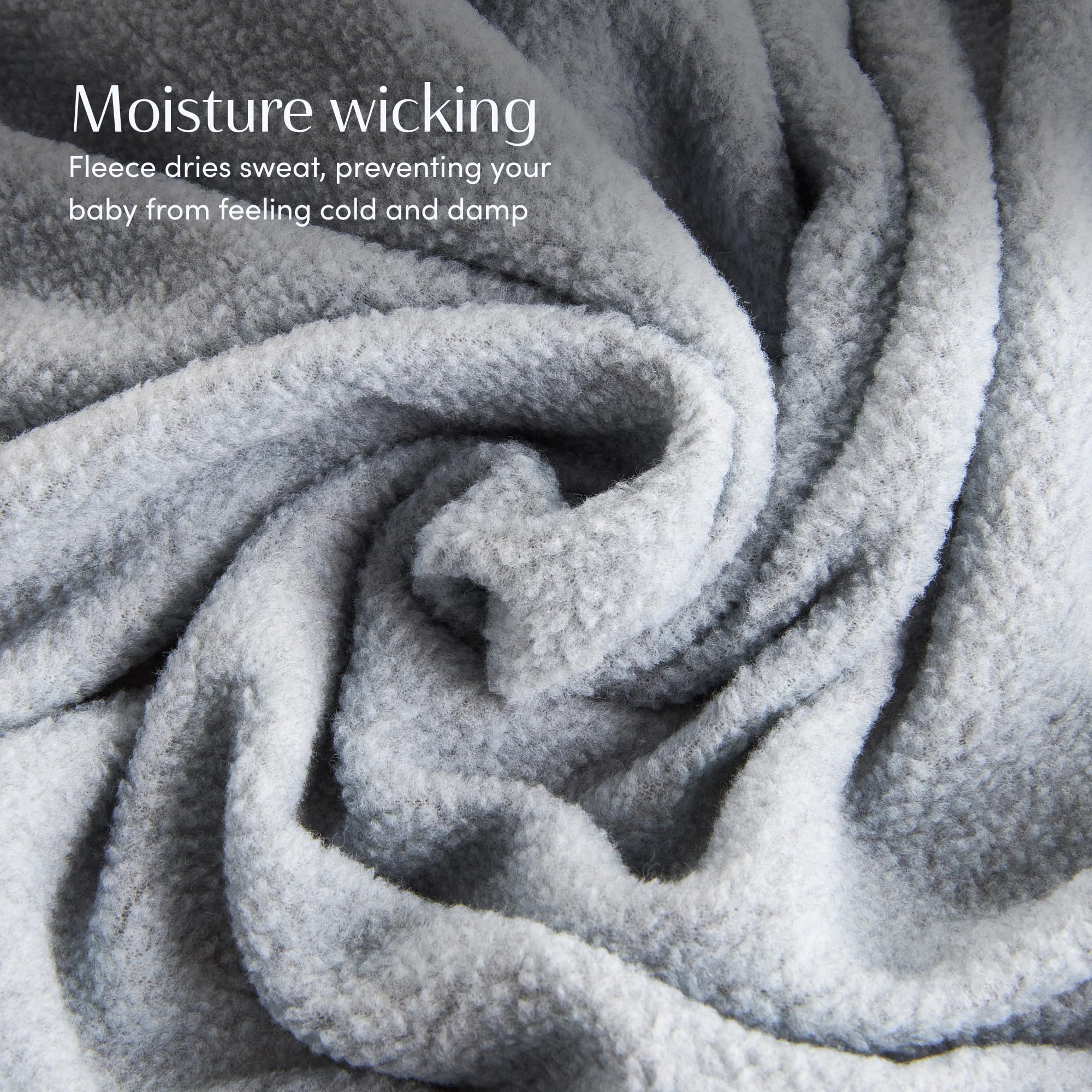 SleepingBaby Zipadee-Zip fleece fabric offers warmth without overheating