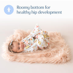 SleepingBaby Zipadee-Zip zipper area enabling fast diaper changes without undressing.