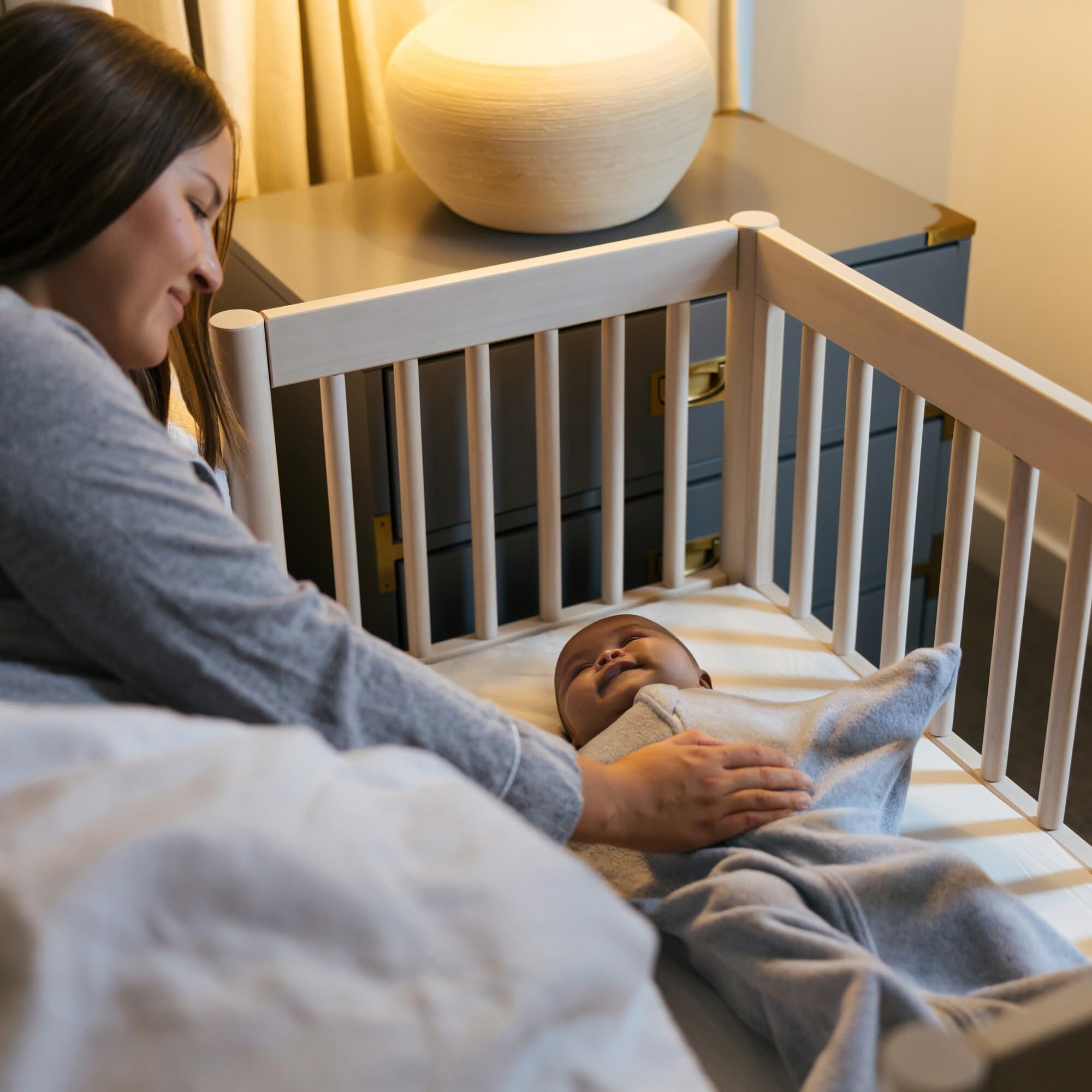 SleepingBaby Zipadee-Zip simplifies night changes while keeping baby snug