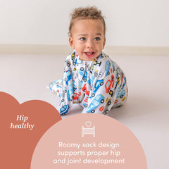 SleepingBaby Zipadee-Zip roomy hip movement supports leg motion