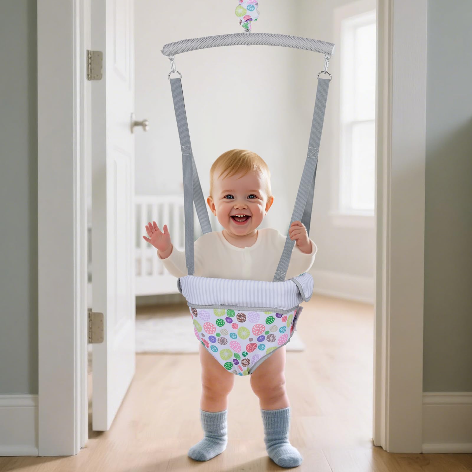 Slevoo Joyful Bubbles design adds playful appeal during bounce time.