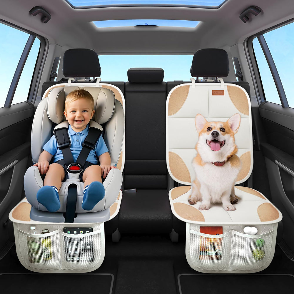 Mesh pockets hold toys and snacks within reach