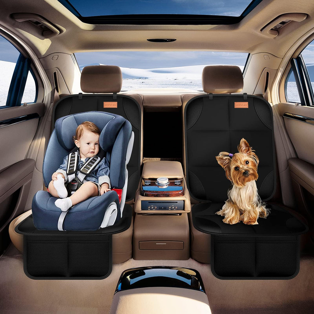SMART ELF pet-friendly seat cover is ideal for dogs and cats on the road.