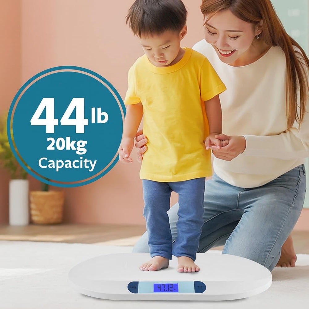 Smart Weigh Digital Pet Scale shows kitten weight display for easy growth tracking.