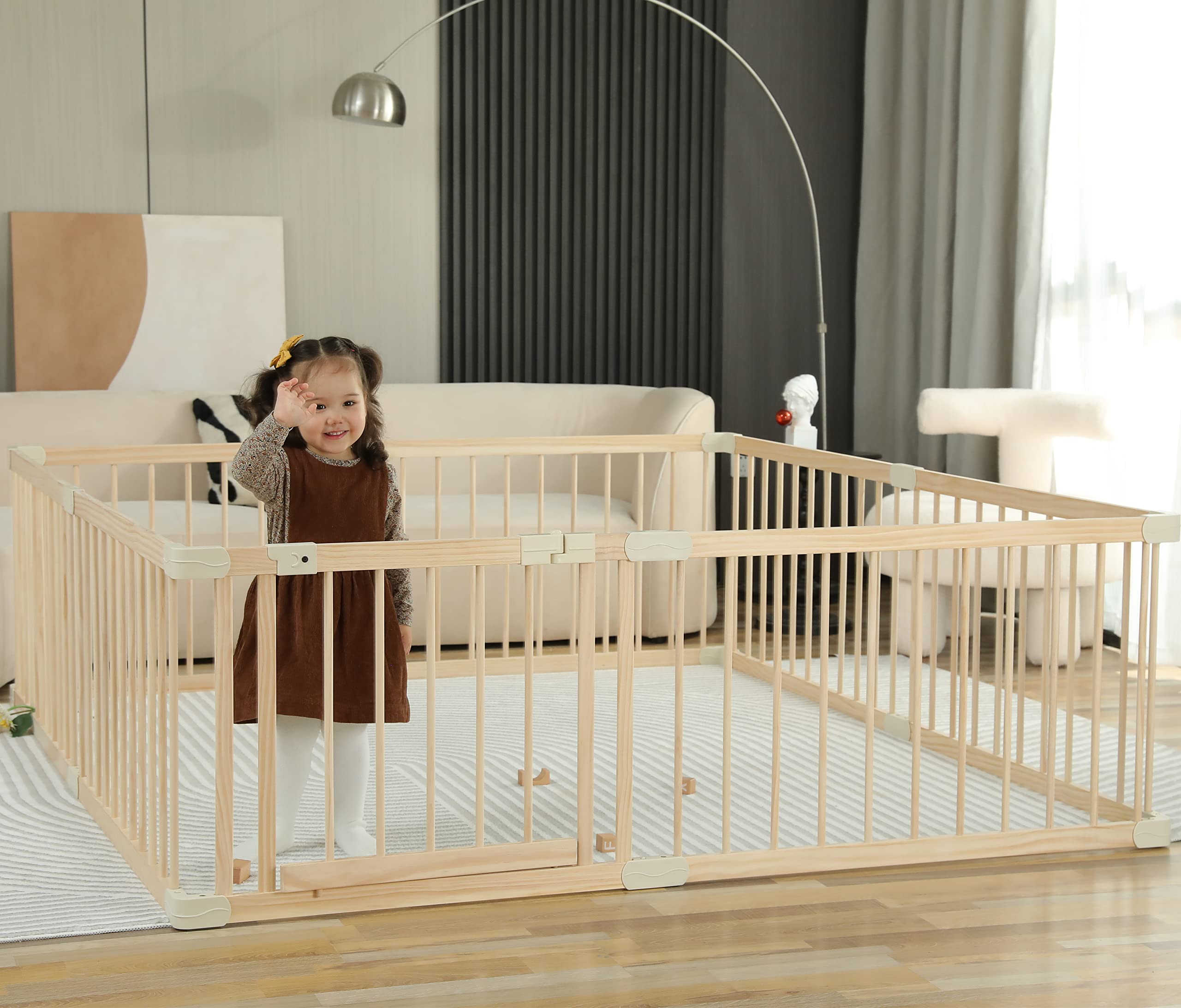 Smilebaby Conababy solid-wood construction uses non-toxic materials