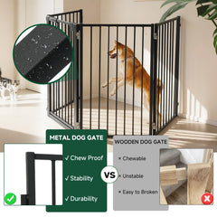 Snagle Paw gate with door closed demonstrates secure two‑way auto‑close feature.