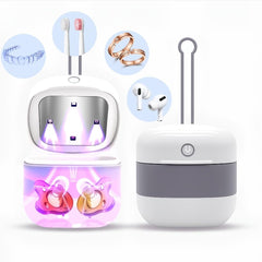 Snappy Portable UV Cleaner cleaning toothbrush heads for daily freshness.
