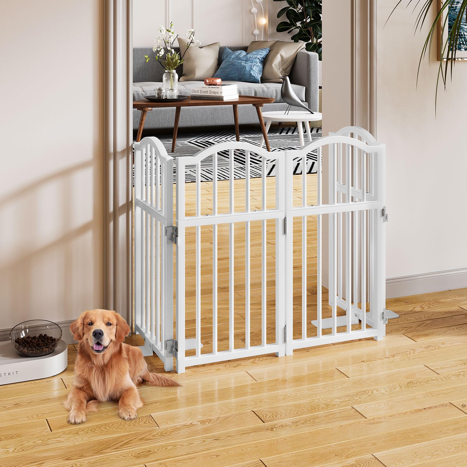 Snughome stable base with non-slip pads protects floors and prevents wobble
