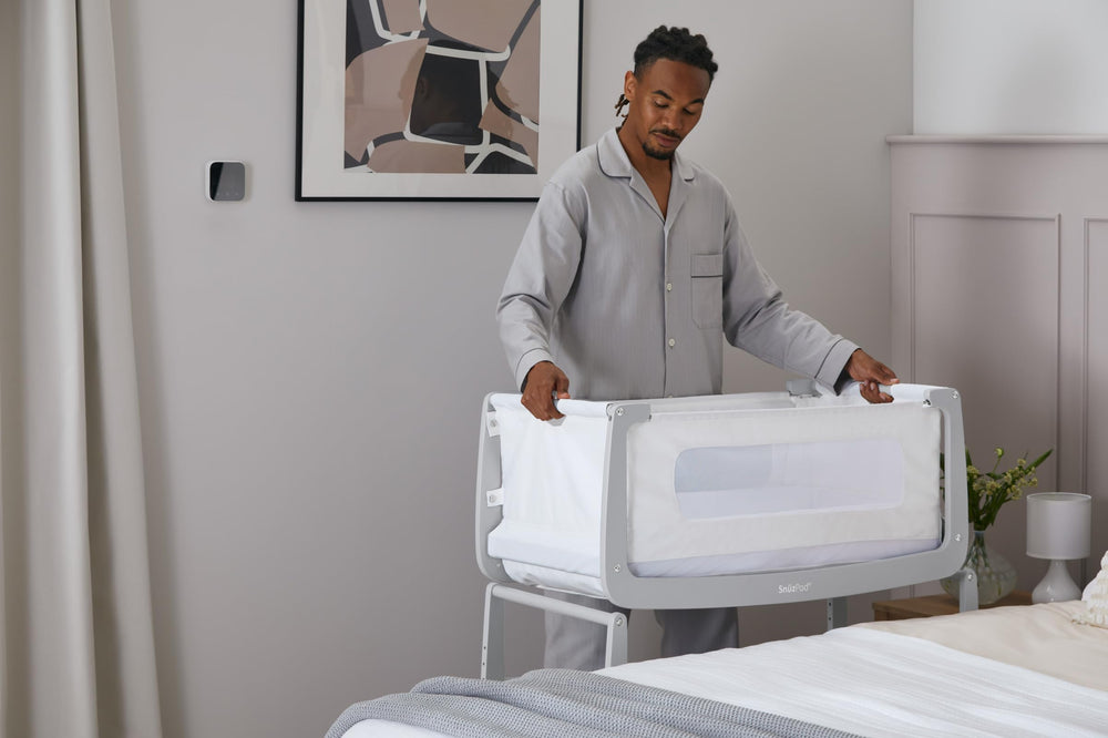 Lightweight, portable design makes setup quick for naptime and travels.