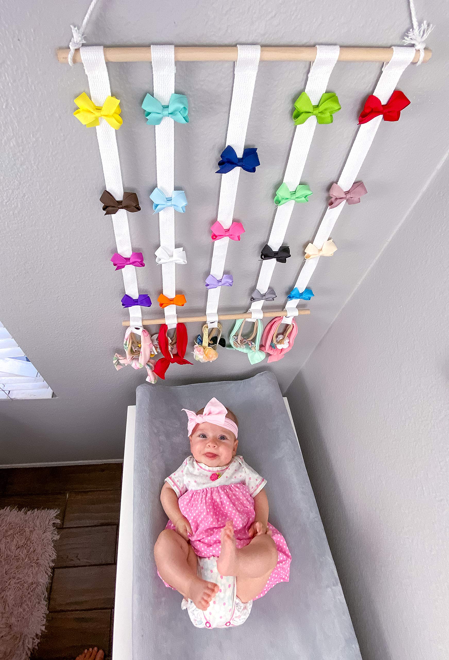 SoCal Buttercup bows storage keeps accessories ready for playtime.