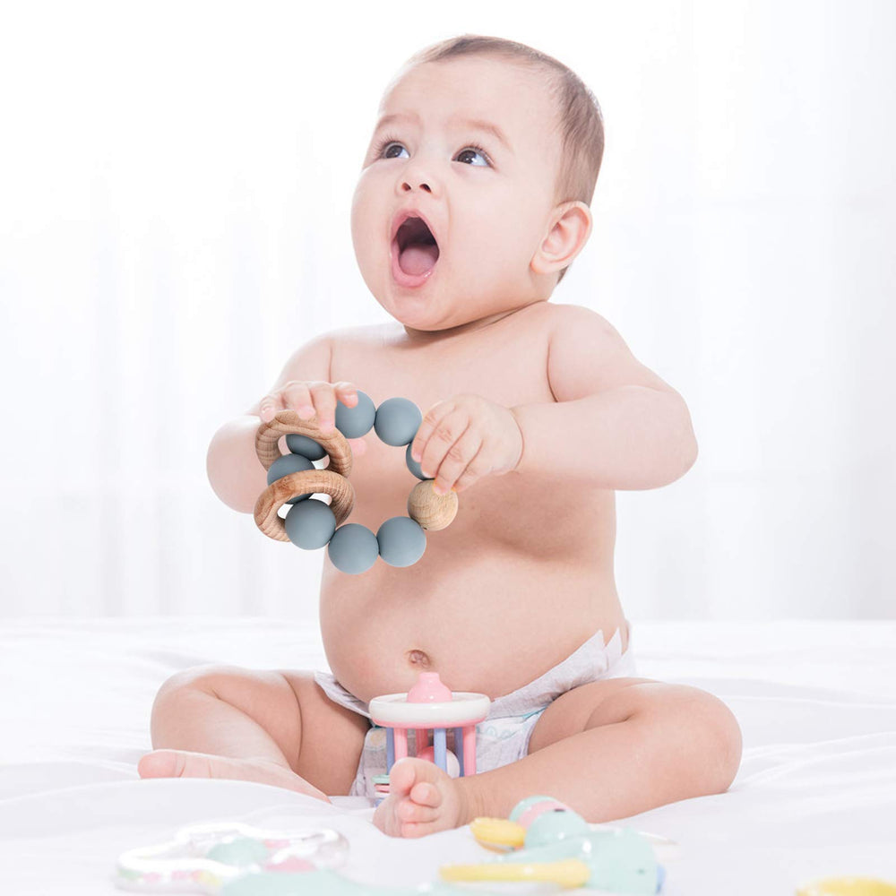 Socub teether easy-cleaning wipes clean with a quick rinse