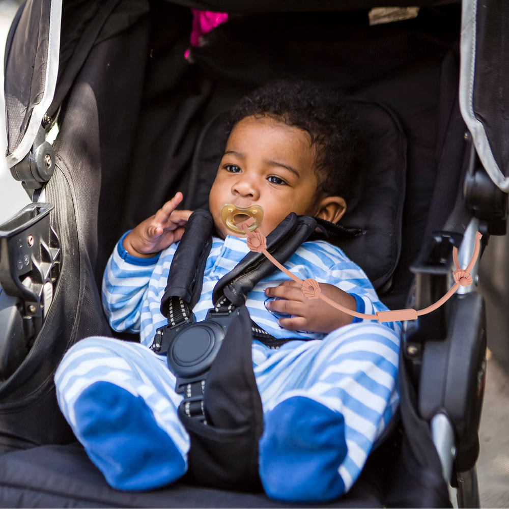 Socub Sage high-chair attachment preventing drops during meals