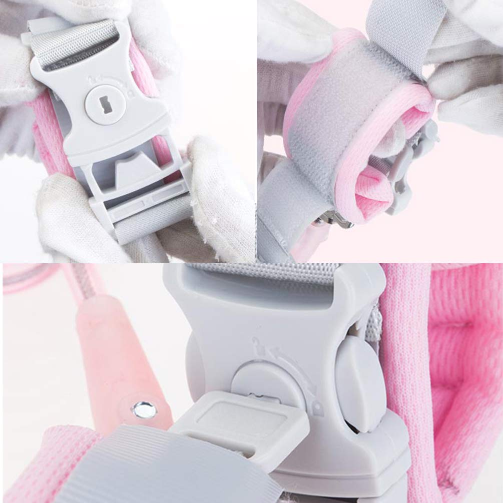 Socub wrist link used in crowded places to keep children close.
