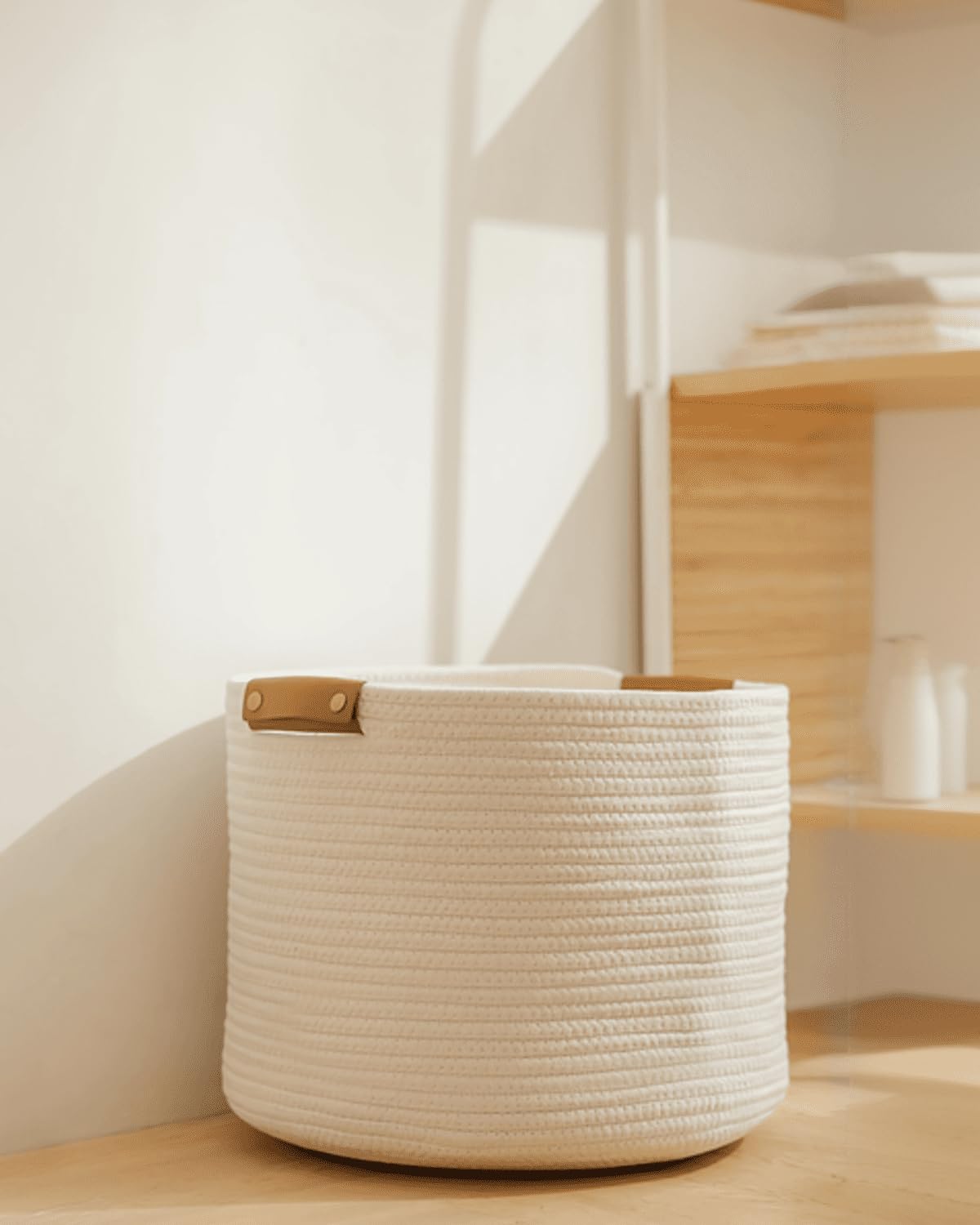 SOORXIEIN versatile basket can function as a plant pot cover in living areas.