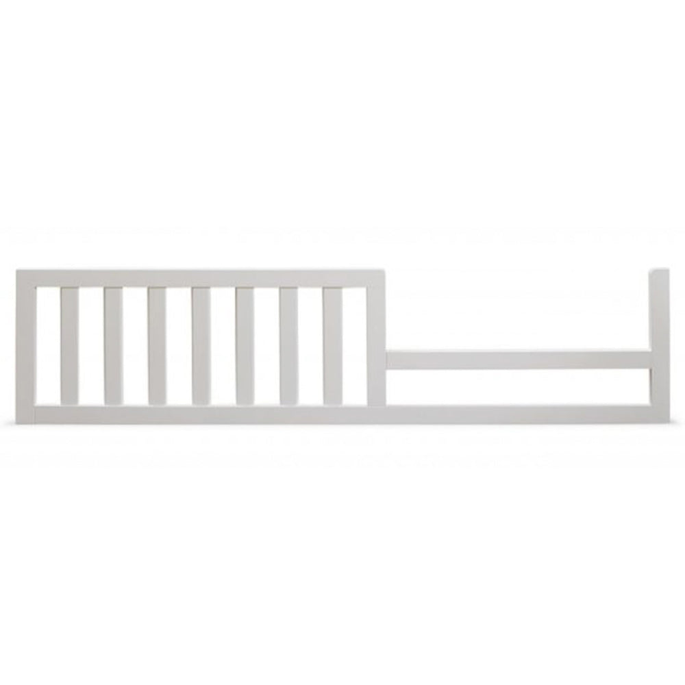 Sorelle Brittany Rail converts crib to toddler bed, supporting safer nights.