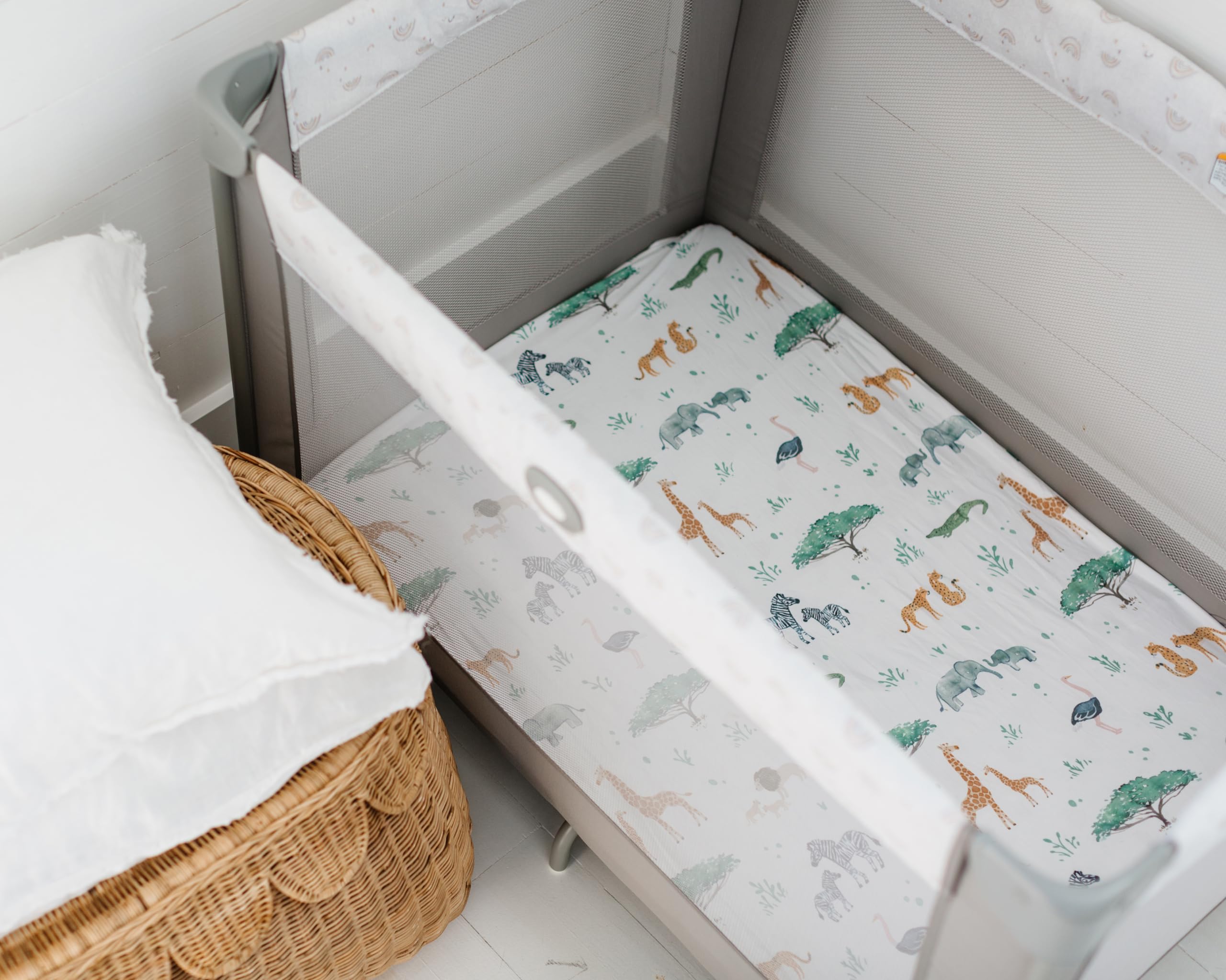 Colorfast, stain-resistant finish on playard sheet