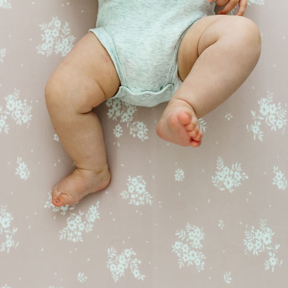 Mom-designed Sorrel + Fern bedding emphasizes skin-friendly materials for baby