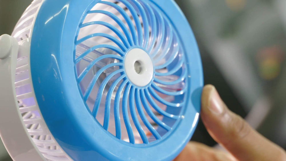 Spark Innovators Go Fan Cool Mist lithium battery supports all day use